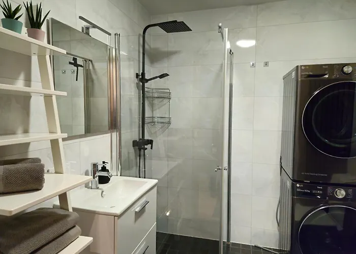 Uus 1 Old Town بارنو